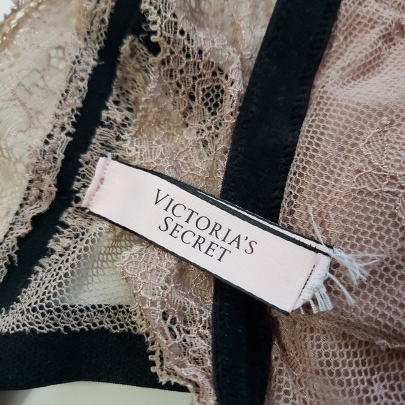Victoria's Secret Lacie Lace Racer Back Front-Close Bralette Bra Small - Picture 5 of 6